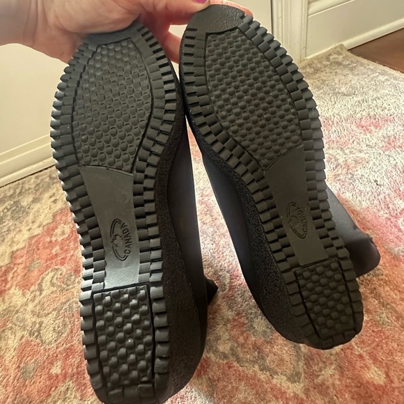 Toe Warmers Canada Jennifer Waterproof Snow and Rain boots. Size 7.5 W - Picture 4 of 8